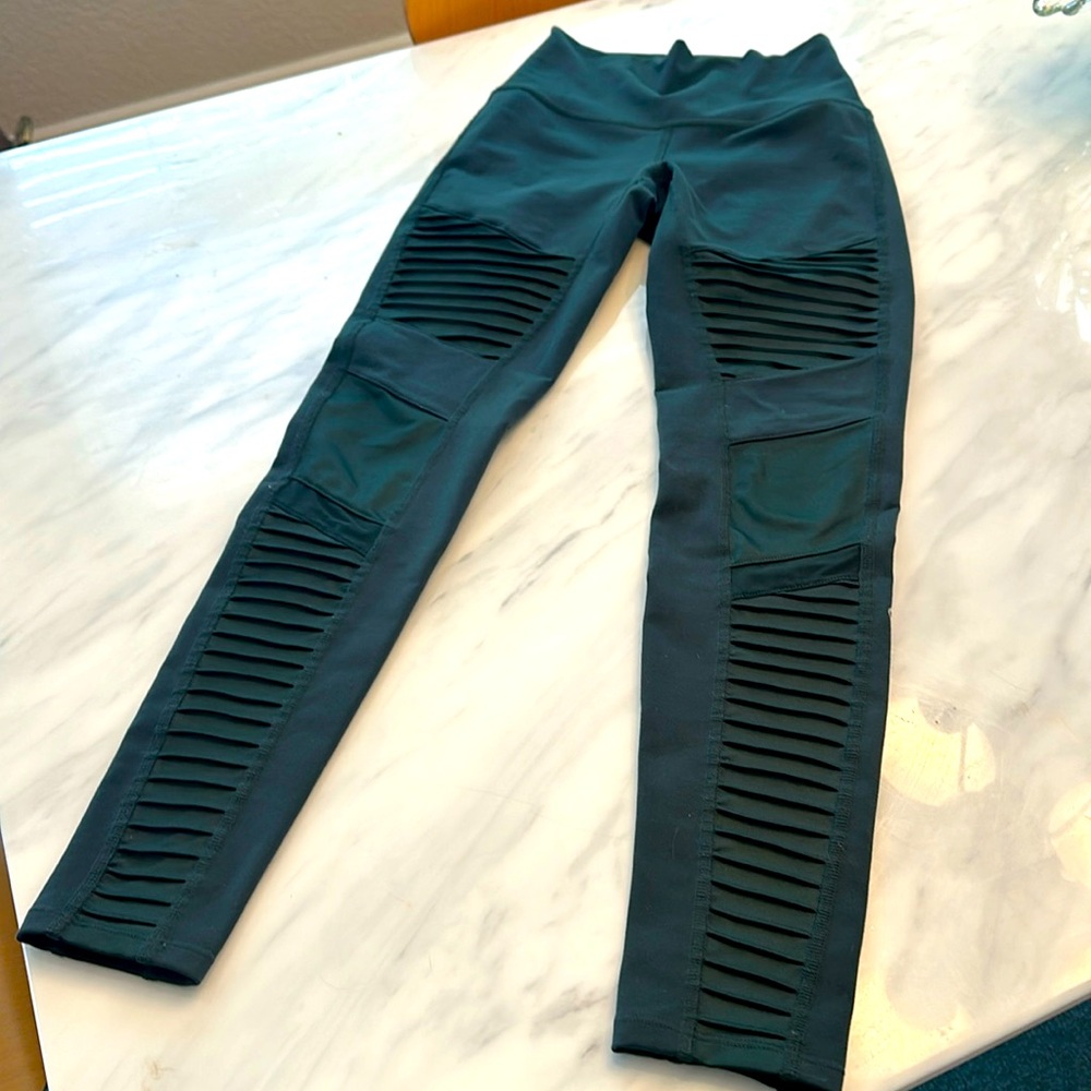 Alo leggings